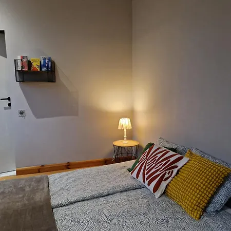 Riverside Retreat On Parkowa *