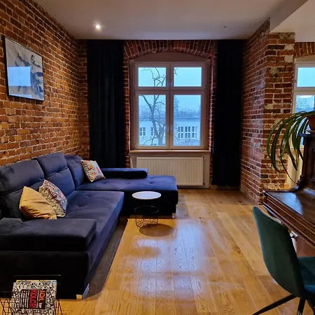 Riverside Retreat On Parkowa Апартаменти Вроцлав