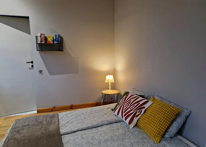 Riverside Retreat On Parkowa *