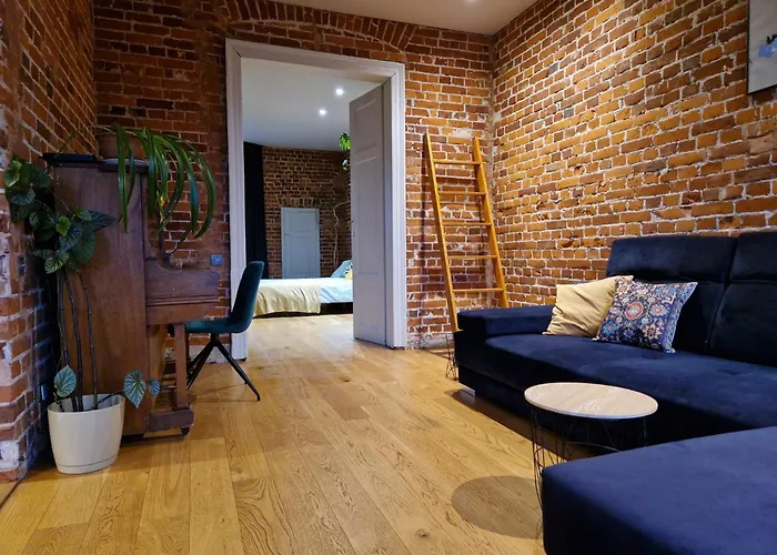 Riverside Retreat On Parkowa Apartman